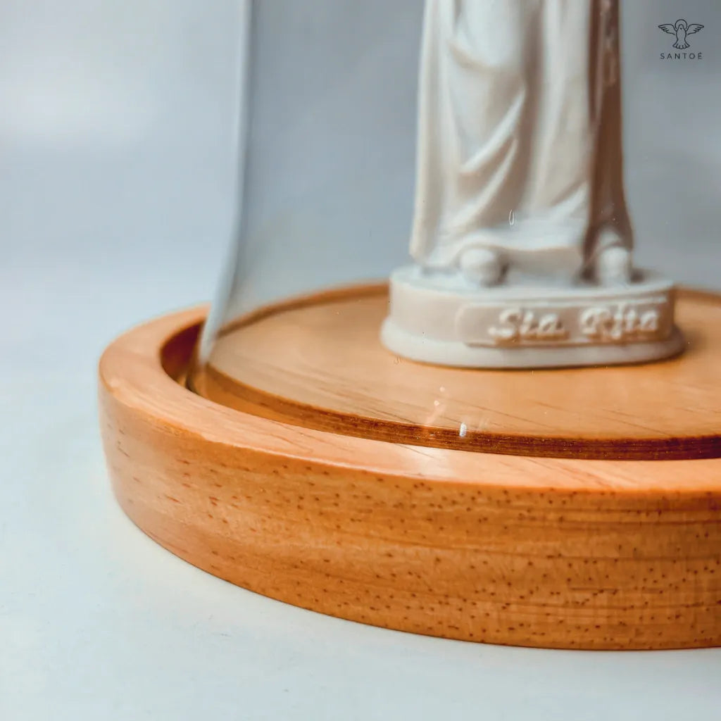 Santa Rita de Cássia de Pó de Mármore e Cúpula De Vidro E Madeira
