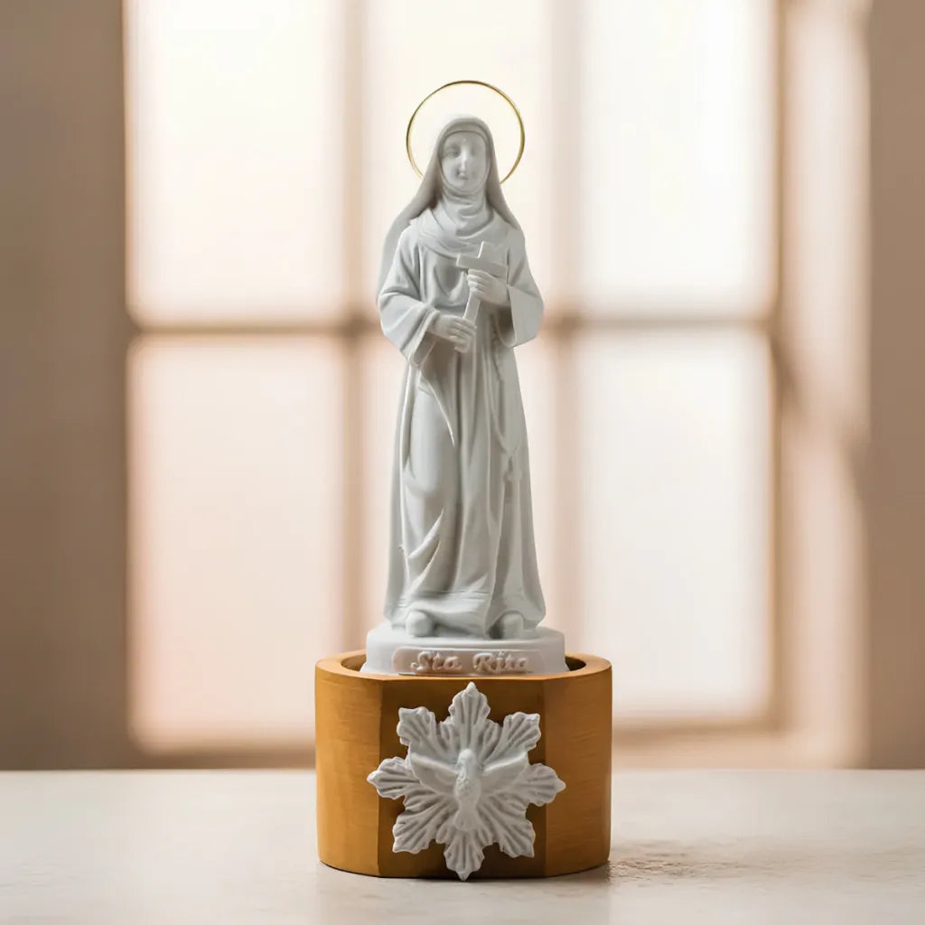 Santa Rita em Pó De Mármore e Auréola Banhada A Ouro