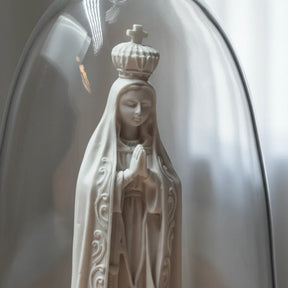 Nossa Senhora Fátima Em Cupula De Vidro E Base De Madeira