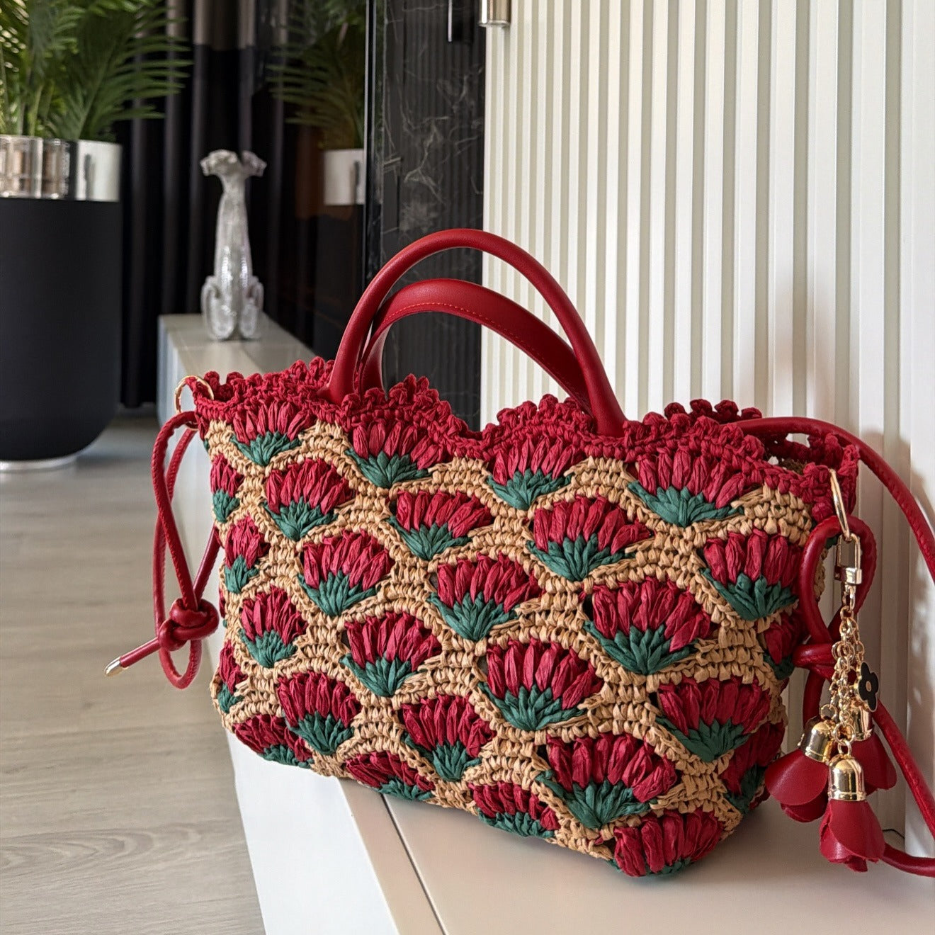 Bolsa Feminina Crimson Bloom Tote