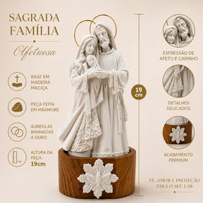 Sagrada Família Afetuosa em Pó de Mármore com Auréola Banhada a Ouro